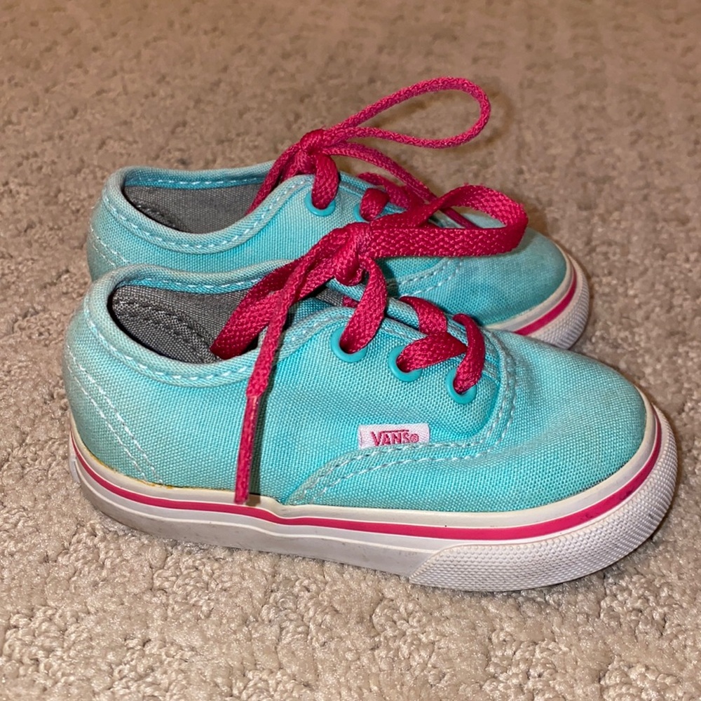 Teal & Pink Vans 💘